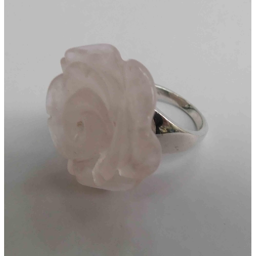 106 - Silver & pink quartz rose ring