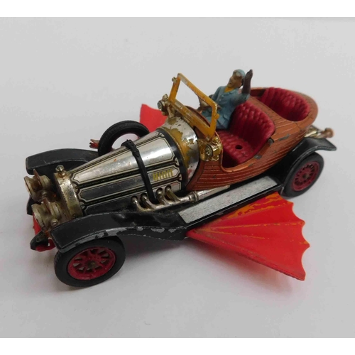 123 - Corgi toys - Chitty Chitty Bang Bang - made in Great Britain - missing passengers