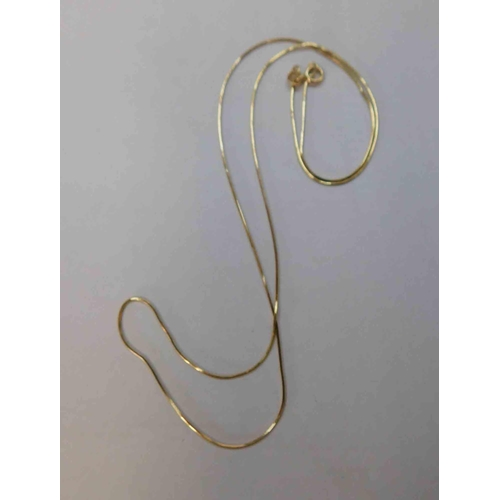 132 - 14ct Gold snake chain 18