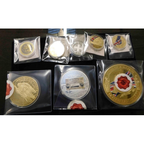 151 - Windsor Mint restrike coins - including gold giant Westminster Abbey