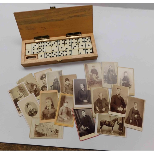 162a - Twenty three - Vintage photographs & domino set