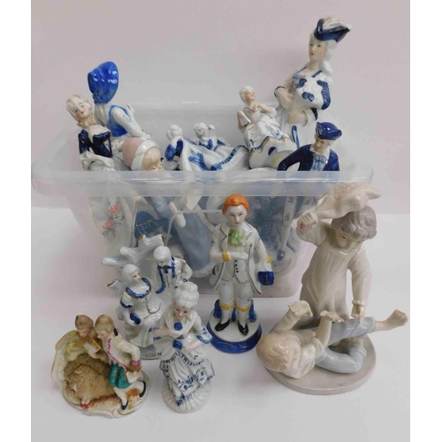 36 - Mixed - ceramic figures