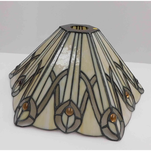 50 - Stained glass - light shade