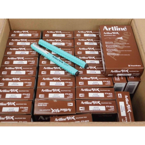 559 - Box of Artline ballpoint pens