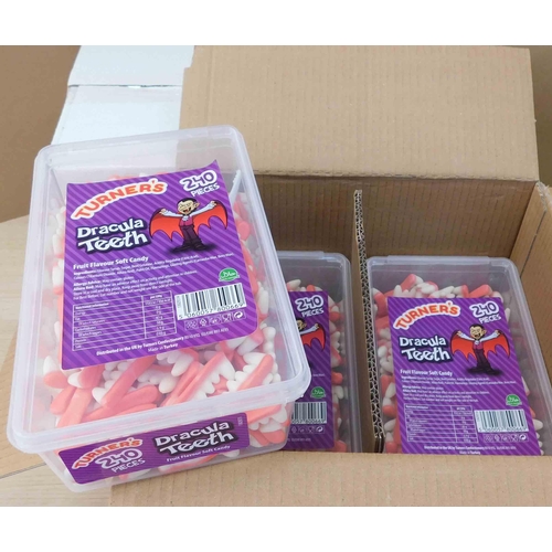 571 - 11x Tubs of Dracula teeth sweets - best before 10/22