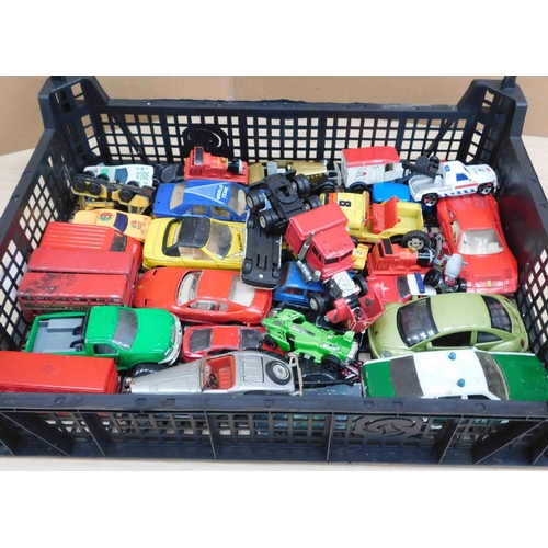 600 - Tray of mixed diecast