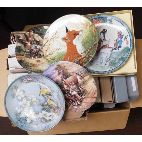 606 - Large collection of display plates inc Wedgwood etc