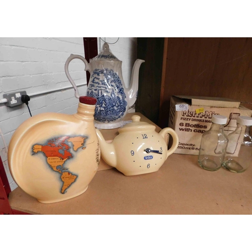 68 - Mixed items including - jug & teapot