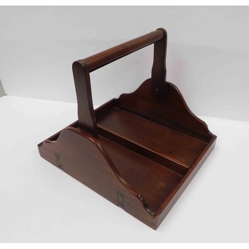 71 - Vintage mahogany - Butlers tray