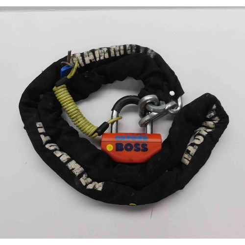 726 - Heavy duty security chain with lock & key