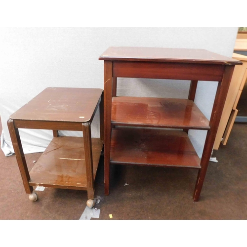 739 - 2x Occasional tables, 1 on castors