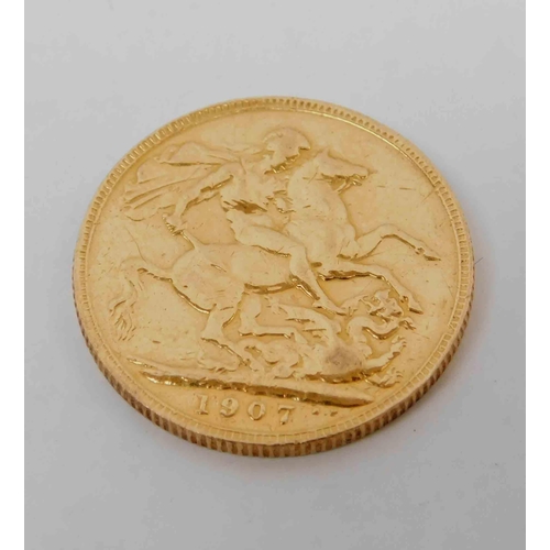 92 - 1907 dated - 22ct Gold full Sovereign coin