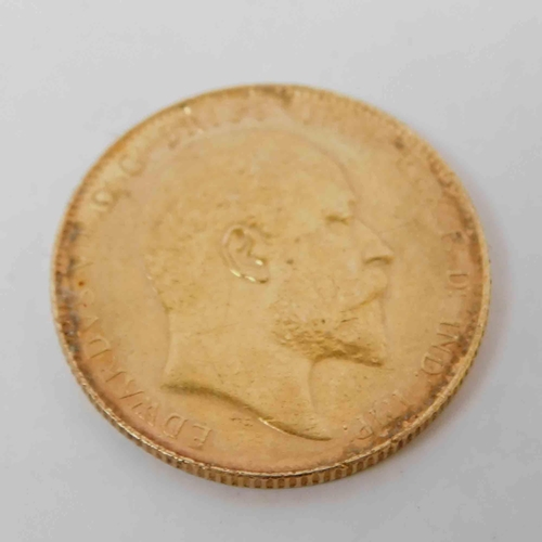 92 - 1907 dated - 22ct Gold full Sovereign coin