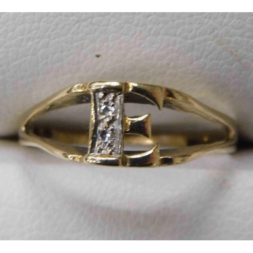 284 - Vintage 9ct gold and diamond initial E ring - size L 1/2