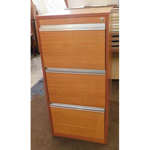 531 - Wooden filing cabinet