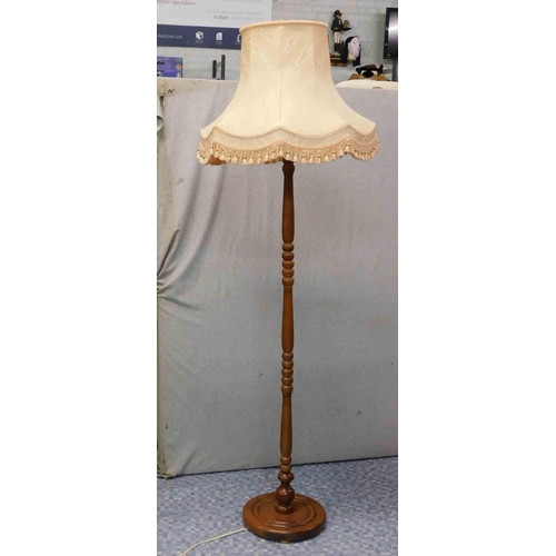 542 - Mid-century standard lamp and shade...