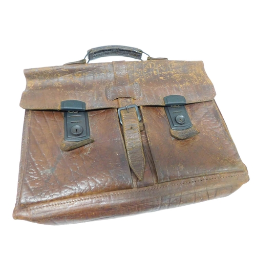 178 - Vintage - leather briefcase