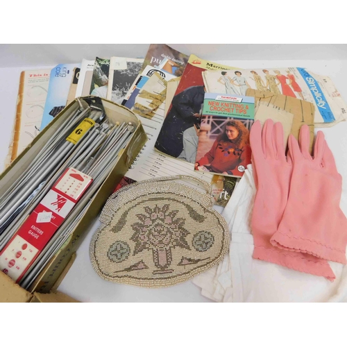 288 - Mixed items including - gloves, patterns & knitting needles