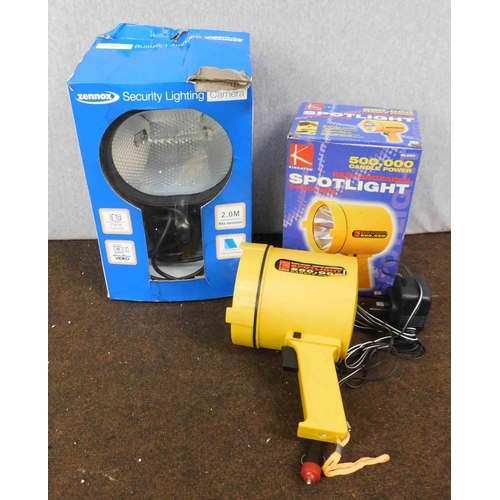 521 - Security light with built in camera and rechargable spot light - boxed - unchecked