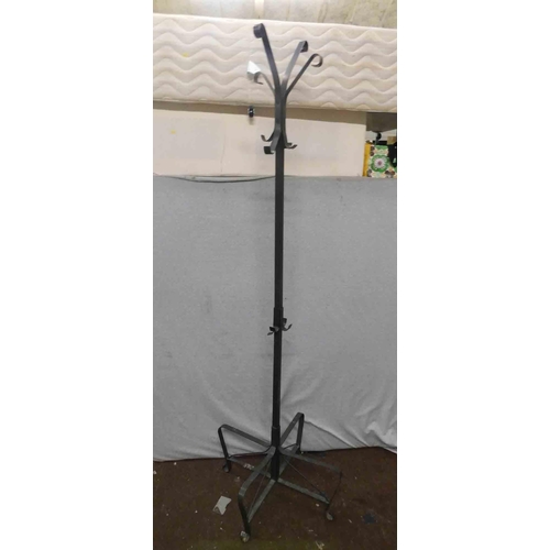 540a - Vintage style hat & coat stand