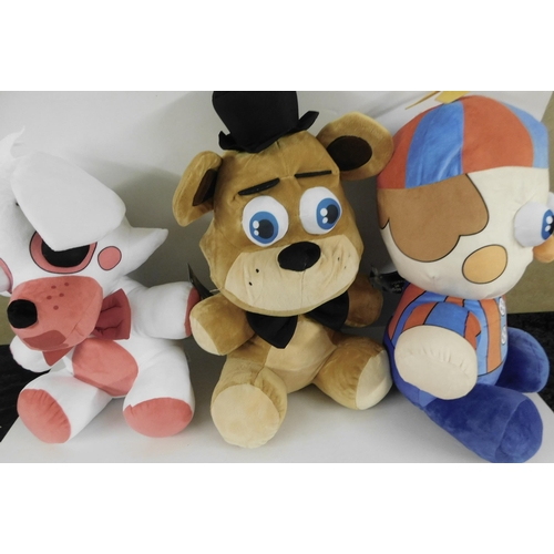 360 - Box of 5x new and tagged soft toys - Five Nights at Freddy's, approx. 20