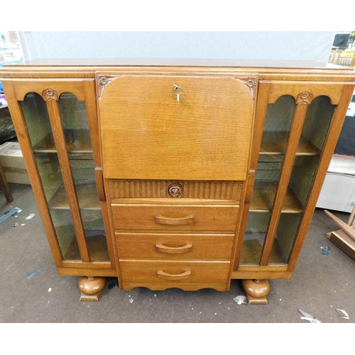 711 - Vintage bureau/ side board - with key