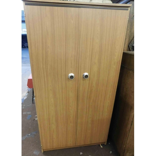 535 - Modern double door wardrobe - one castor to repair