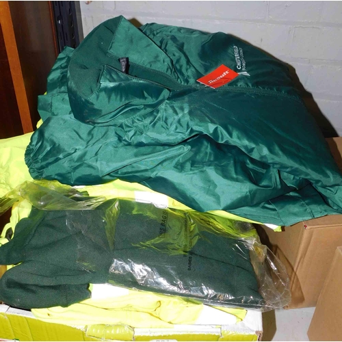 661 - Box of assorted hi-vis work wear and others