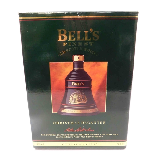 80I - Bells Whiskey - Christmas Decanter - boxed & sealed - 30 year old 1992