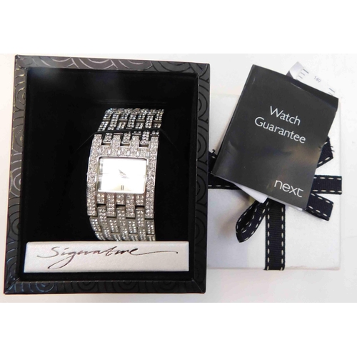 146 - Ladies - diamante dress watch