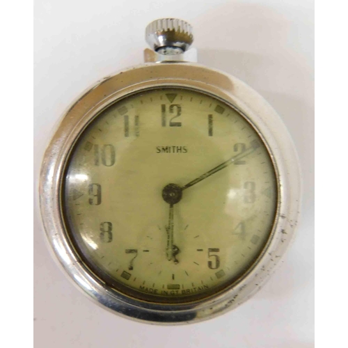 240 - Vintage Smith's - pocket watch with case