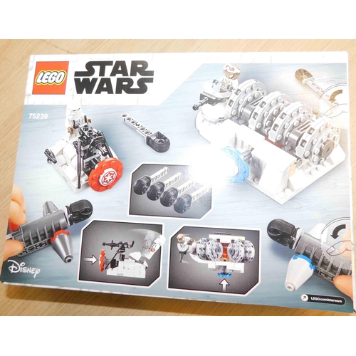 523 - New and boxed Lego Star Wars Action Battle Hoth generator attack - 7+
*All monies go to Bradford Hos... 