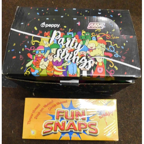 552 - Box of 50x new fun snaps and 24x new party strings