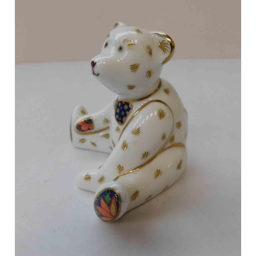 104 - Royal Crown Derby teddy bear - no stopper  2 1/2