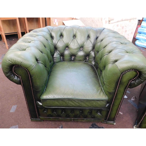 549 - Green Chesterfield 2 seater sofa and matching armchair (requires under cushion straps)