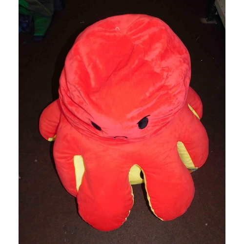 661 - Octopus flip giant teddy