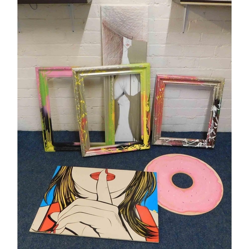 80 - Pop art & hand painted frames