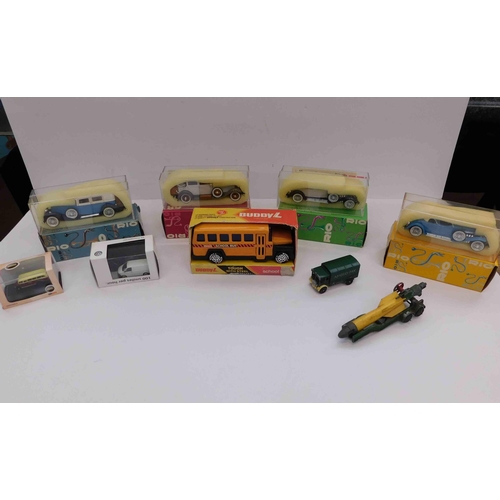 263 - Mixed - die cast & model cars