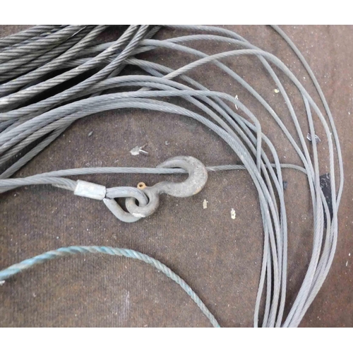 505 - Two coils of steel rope/hawser with hook