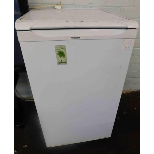 536 - Hotpoint undercounter fridge in working order - missing ice box cover