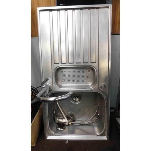 708 - Stainless steel sink with drainer and mixed tap