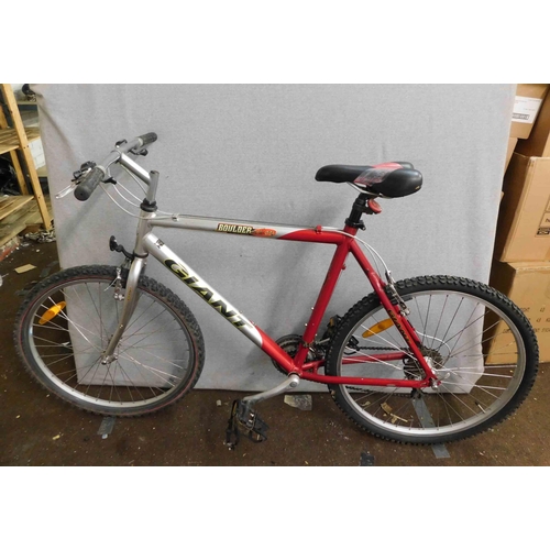 734 - Giant boulder Alu Lite mountain bike - 21