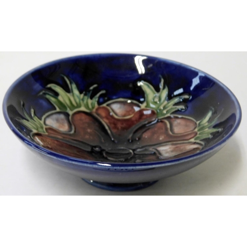 100 - Moorcroft - Clematis footed bowl - 9cm diameter 4cm height - no damage