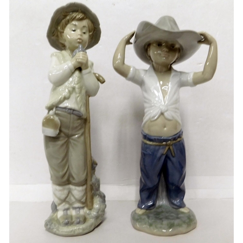 130 - Nao - Big hat cowboy 25cm 0182 - & Boy holding a bird 25.5cm