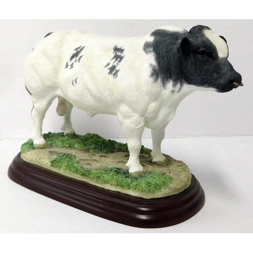 15 - Border Fine Arts - Belgian Blue Bull - on plinth