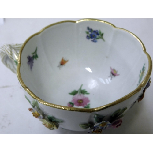 42 - Meissen - cup & saucer with floral pattern & insects - flower on outer with insects - no damage - cr... 