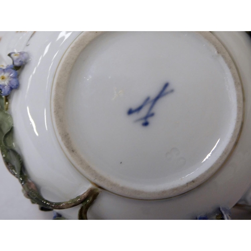 43 - Meissen - small teapot & jug - crossed swords mark from 1815 - slight wear to leaves, iris flowers e... 