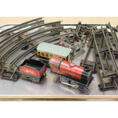 190 - Hornby - clockwork/tin plate - train set