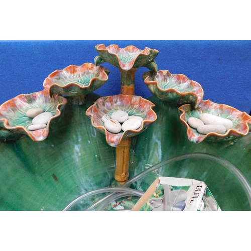 25 - French - Majolica style - water feature & accessories