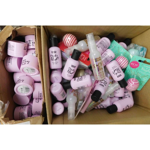 563 - Mixed lot of Umberto Giannini hair products and lip balms